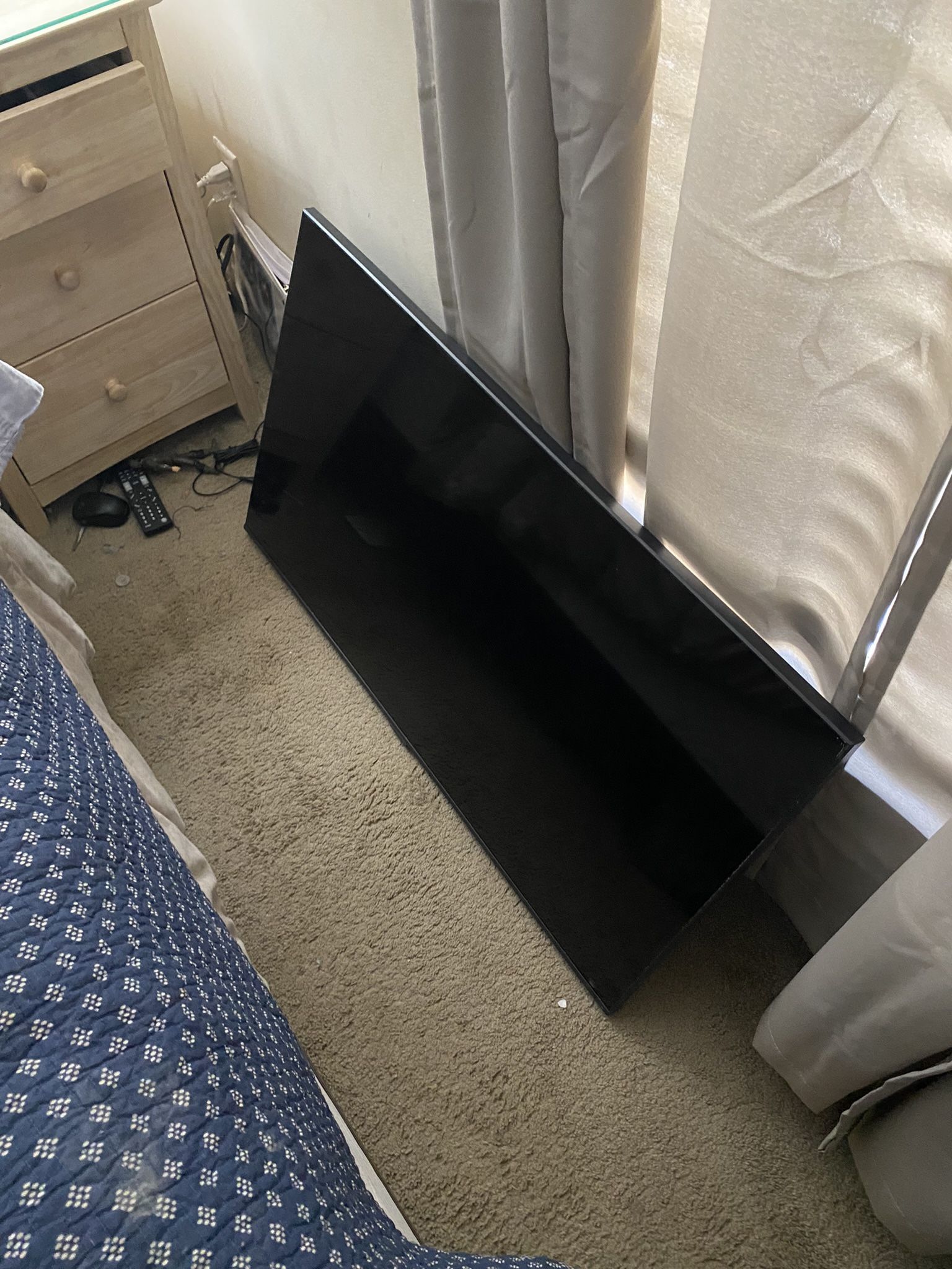 Samsung 42 Inch 4k TV