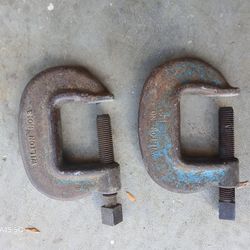 2 - WILTON #3 PLATE CLAMPS $40.00 FOR BOTH.