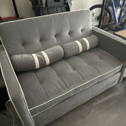 Small Pullout Couch