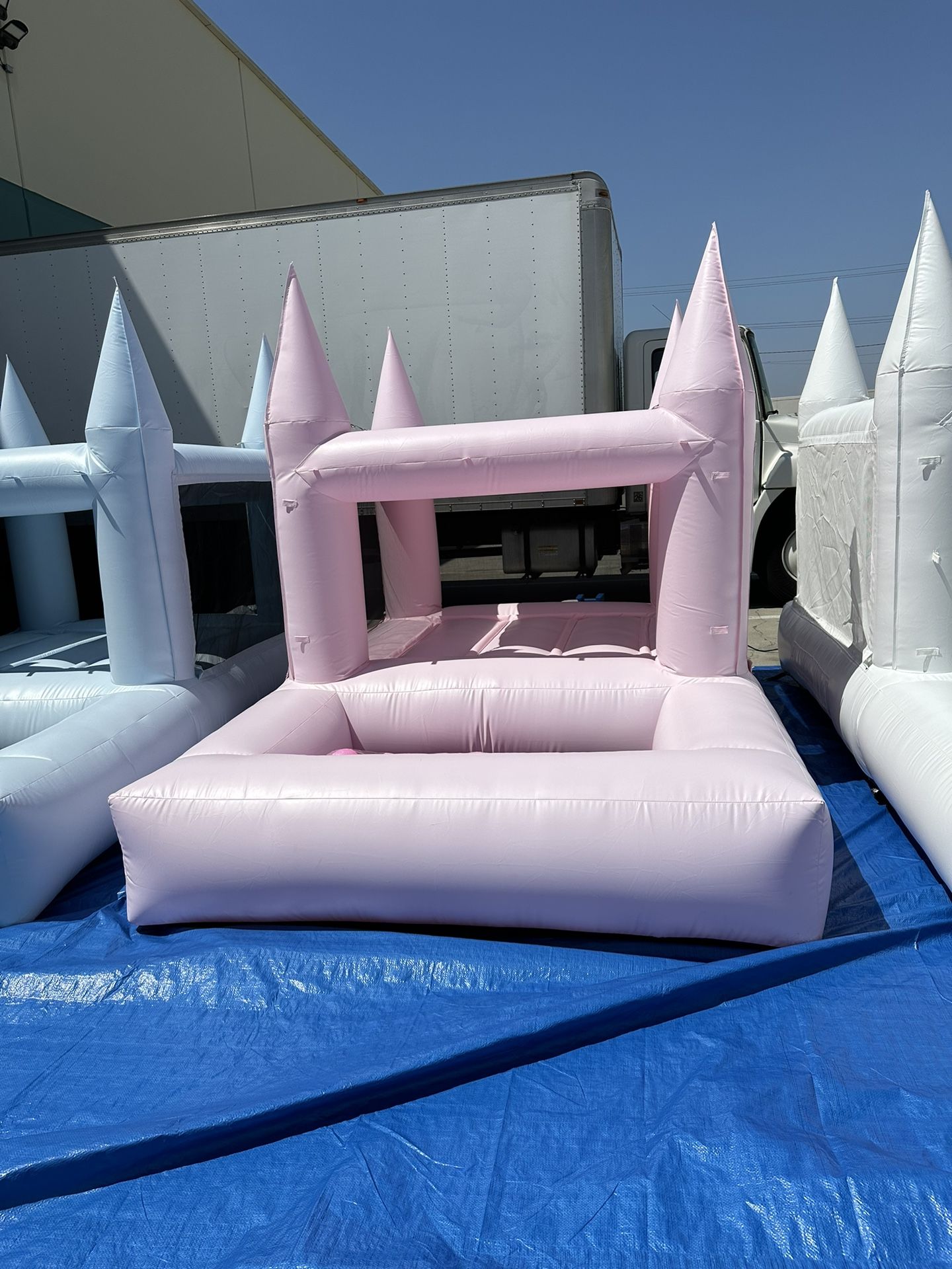 Pastel Pink Toddler Bounce House With Ball Pit