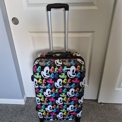 Hard Shell Suitcase 