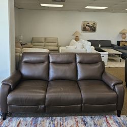 Leather Sofa w/ 2 power recliners - Kolson
