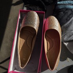 Sparkly Beige Ballet Flats with Rhinestones