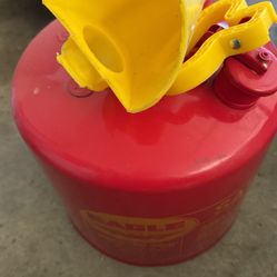 eagle 5 gallon gas can 