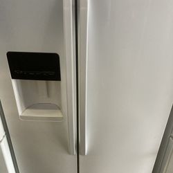 Kenmore side by side Fridge 
