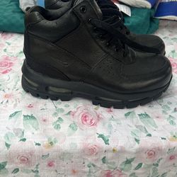 Tenis