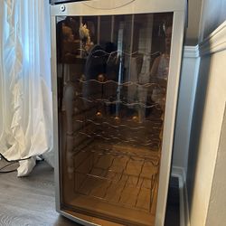 Haier 40 Bottle Wine Cooler