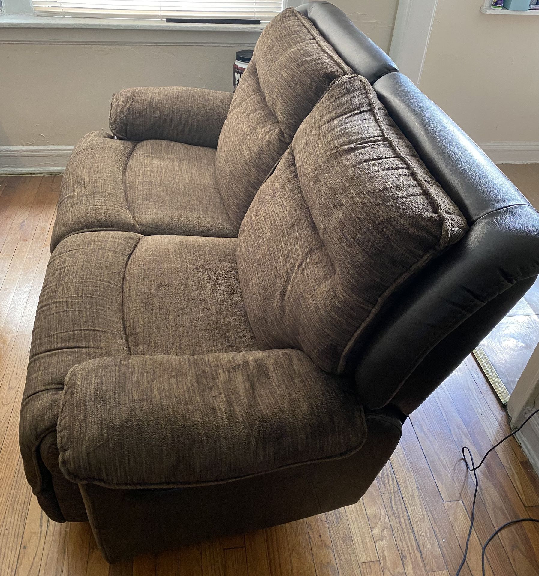 Reclining Loveseat