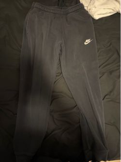 medium nike sweat