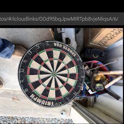 New professional  darts board