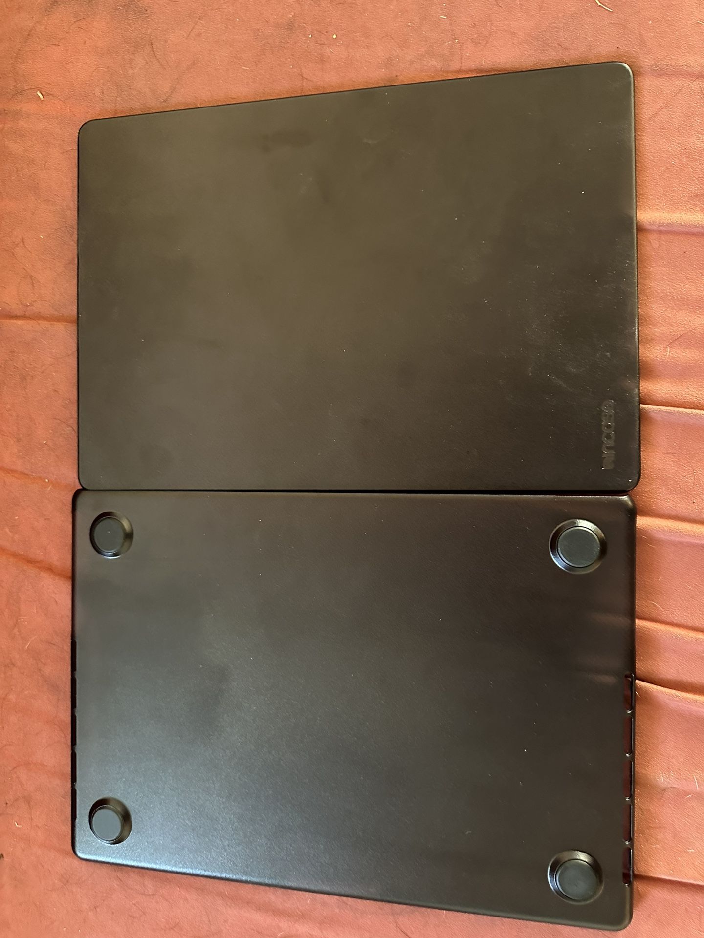 Incase Hard Shell For 14” MacBook Pro