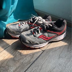 Women’s Running Shoe
