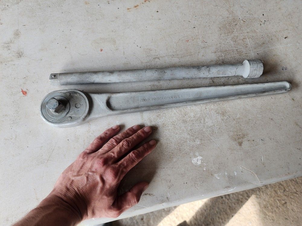 3/4" Armstrong Ratchet And Extension