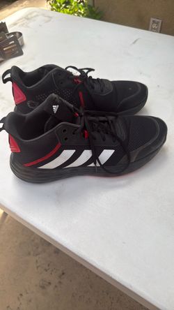 adidas OwnTheGame Shoes Men's 10 1/2 Black/White/Carbon