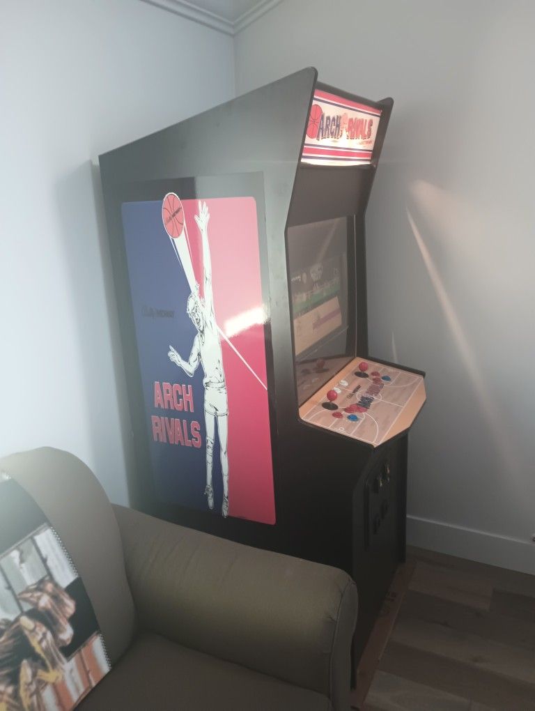 Arch Rivals Arcade Game Mint Condition