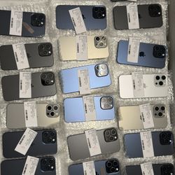 iPhone 15 Pro Max 256GB Unlocked