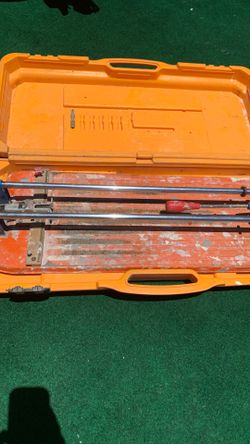 Tile cutter