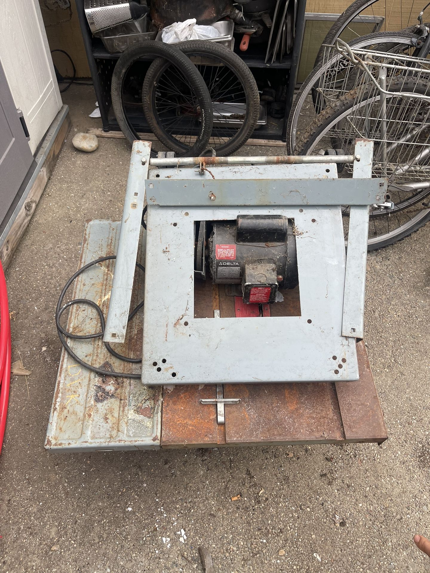 Table Saw