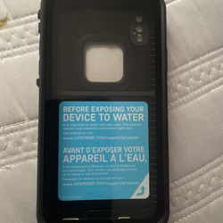 iPhone 10 Life proof Case - New