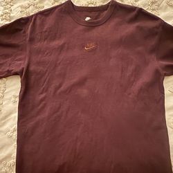 Nike Men’s tshirt size M