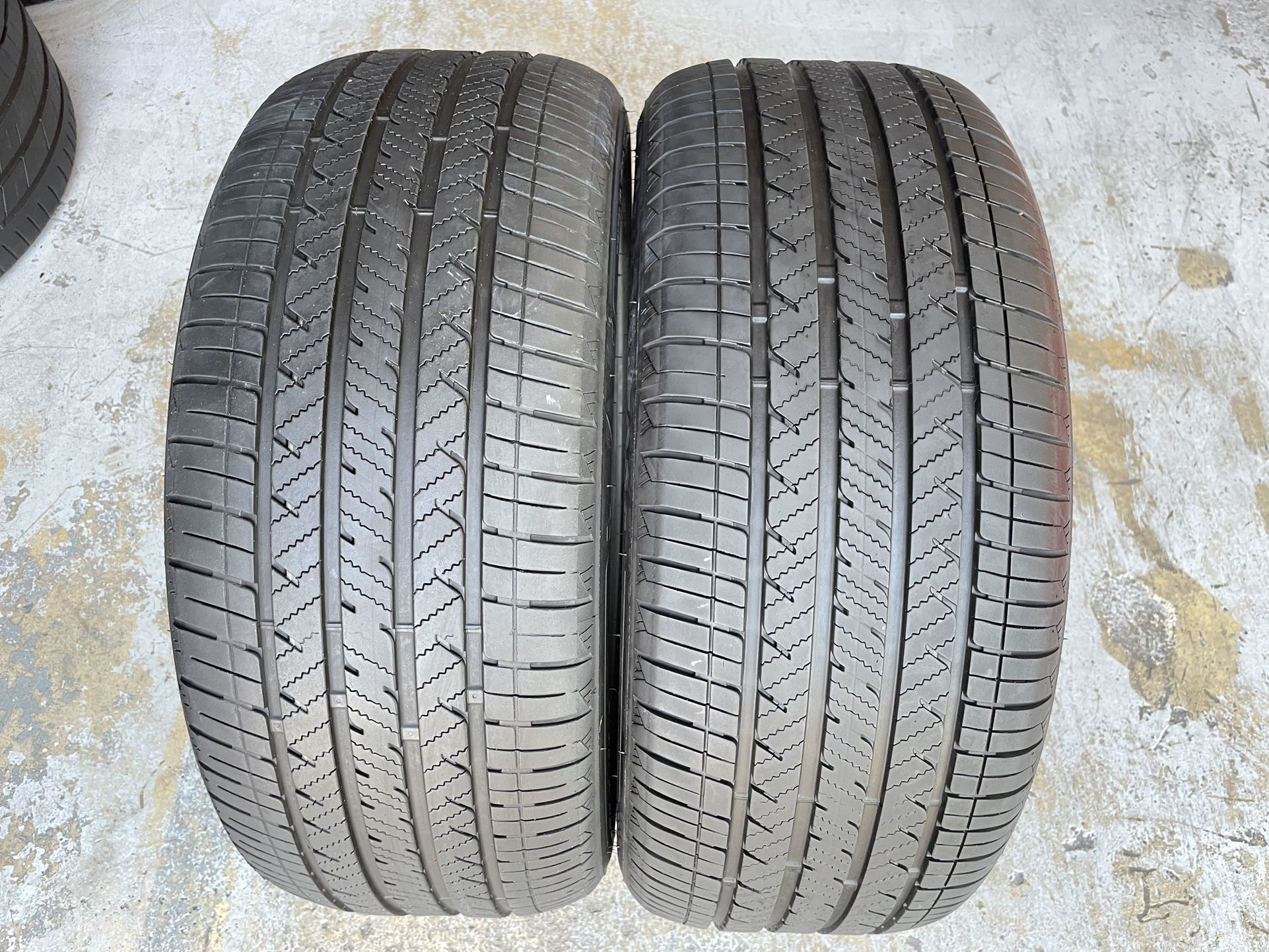 Two Tires 255/45/19 Bridgestone Turanza LS100 Runflats With 70% Left Good Deal
