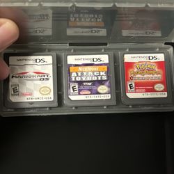 4 Nintendo DS Games & 1 3DS Game