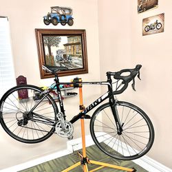 Giant Defy 3 Road Bike 700c