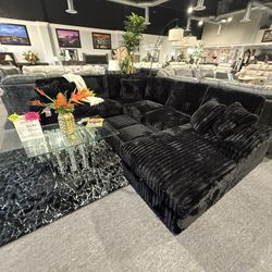 Sectional With Pull Out Bed 