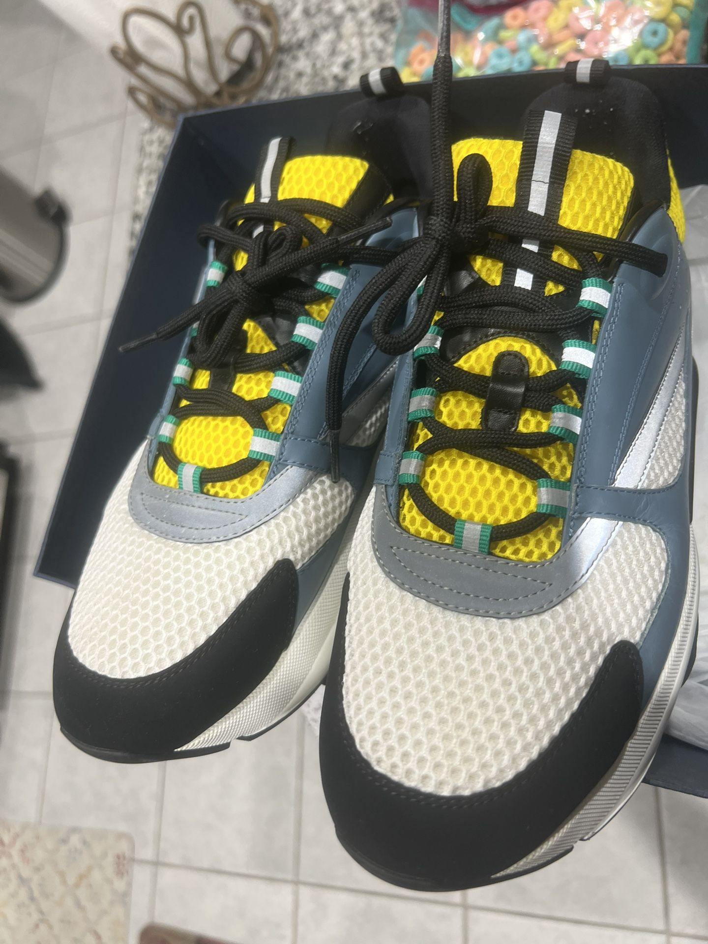 Dior B22  Size 11-12