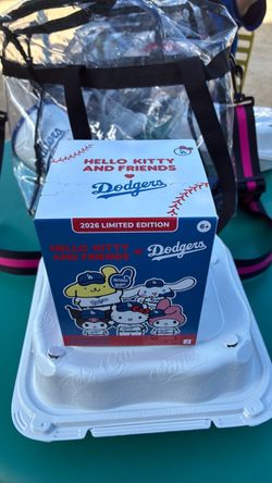 Hello Kitty Dodgers