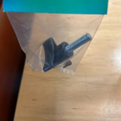 LP Cover Knob 3 Prong 5/16” X 18” X 1” Stud Black