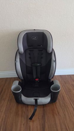 Practically New Evenflo Maestro Sport Harnessed Booster Car Seat ( Used Once). PRICE FIRM!