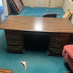 Free Office Furniture