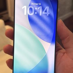 iPhone 16 pro max 256GB Excellent condition UNLOCKED