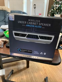 Wireless under cabinet speaker
