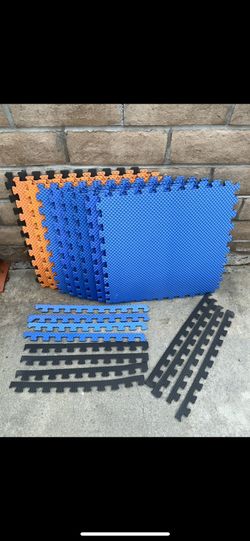 WORKOUT EXERCISE MATS -MMA-2x2foot 1 inch thick- from dicks sporting goods -NEW 8 mats -$59