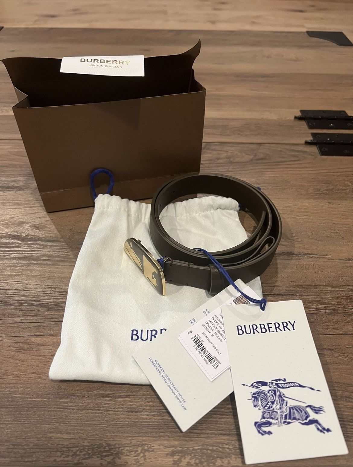 authentic BURBERRY Women’s Belt 