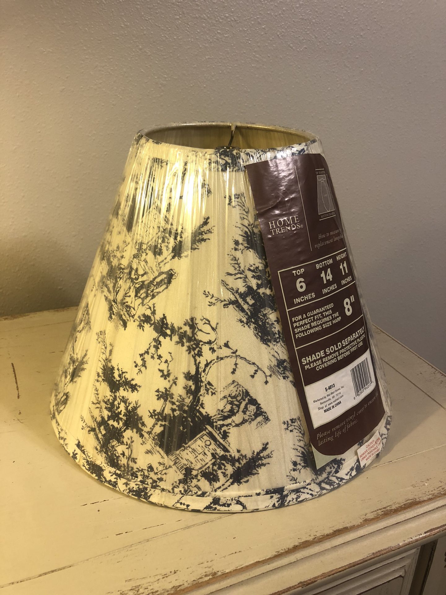 Vintage Lamp Shade , Never Unpacked!!!