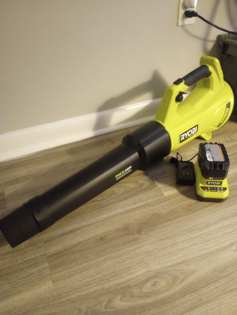 Ryobi Blower (130mph) 
