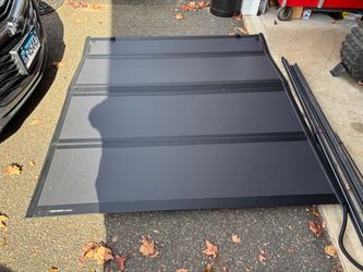 2019-2026 1500 GMC Sierra Chevy Silverado Short Bed Folding Bed Cover oem GM 1(contact info removed) $650