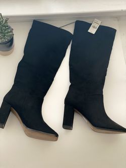 Knee High Block Heel Boots Size 7  - Pitch Black