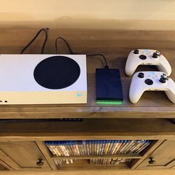 Xbox  Series S 500 GB White with Seagate 4 TB hard drive