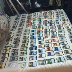 500 + MTG cards . Magic the gathering . Just $50 bucks