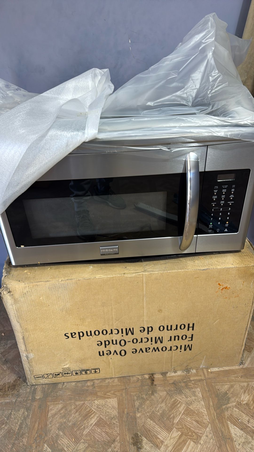 microwave oven new