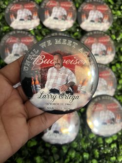 Custom memorial buttons