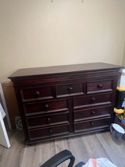 High Quality Wood Bedroom Dresser
