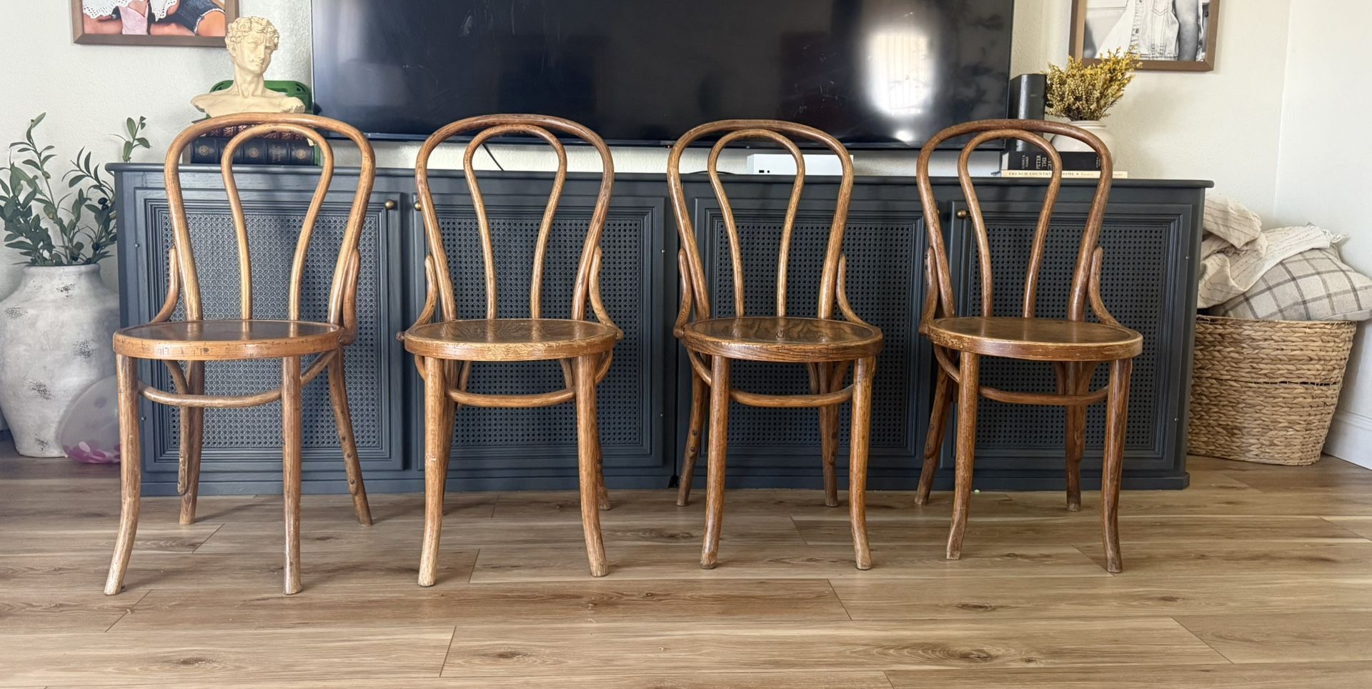 4 Vintage Bentwood Dining Chairs 