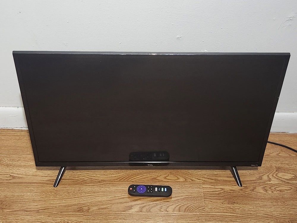 ROKU TV