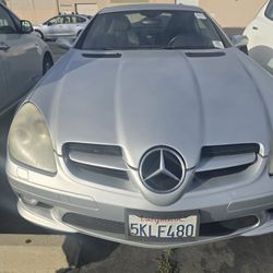 2005 MBZ.SLK STICK SHIFT CLEARANCE 