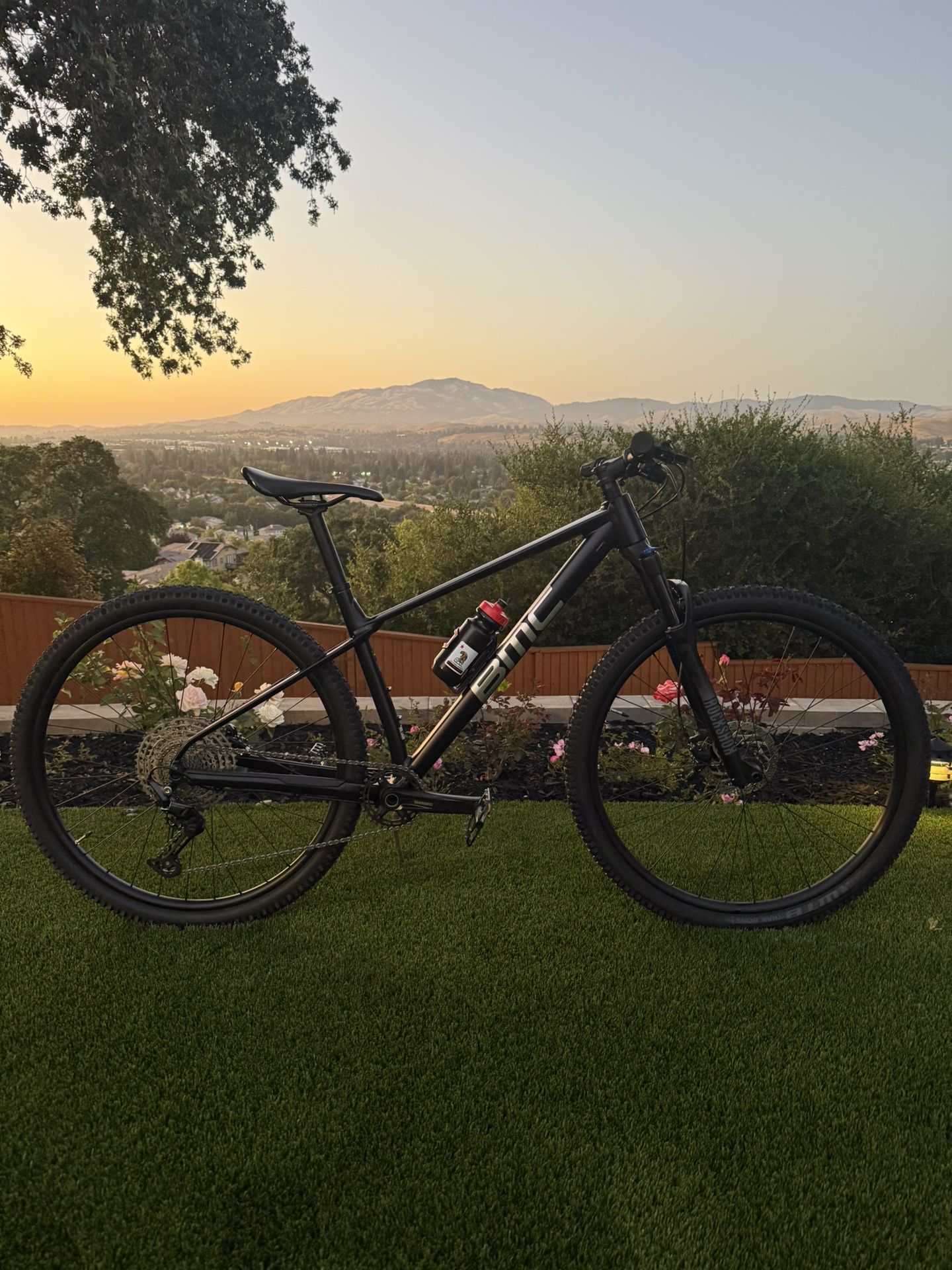 2022 BMC Twostroke AL THREE - Excellent Condition